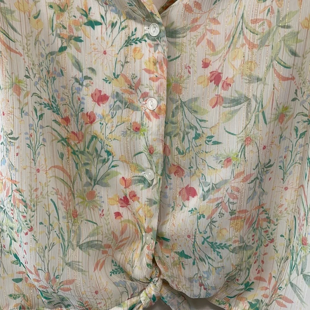 NWOT Lauren Conrad floral blouse - Picture 4 of 7